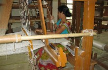 FabricPlus supports weavers, company and staff to blossom