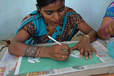 Successful stencil workshop by RangSutra in Varanasi