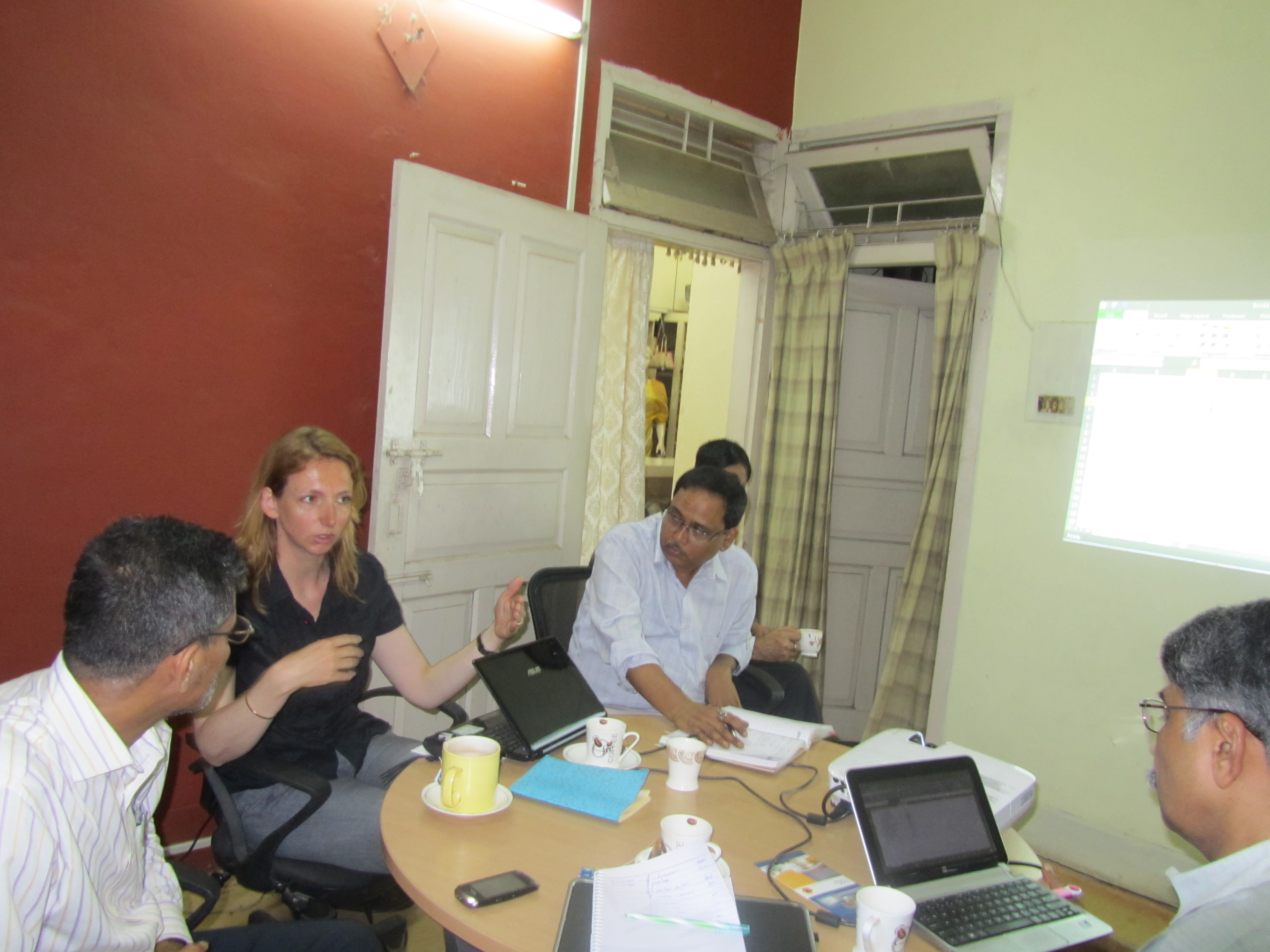 Van de zijde wevers in Assam naar de melkboeren in Tamil Nadu