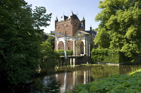 Nyenrode symposium “India revitalized”: 20 June 2014