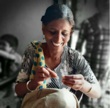 New partner turns chicken feathers into yarn