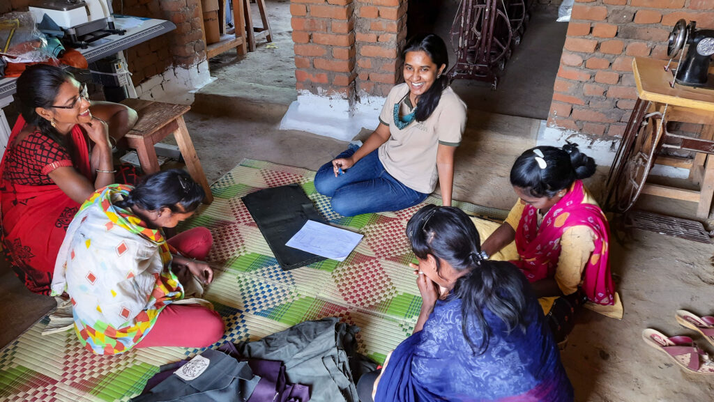 PashooPakshee founder Savini (center) with employees